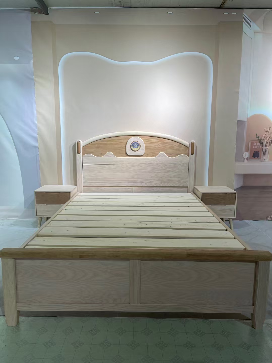 童床白蜡木881多尺寸实物.jpg